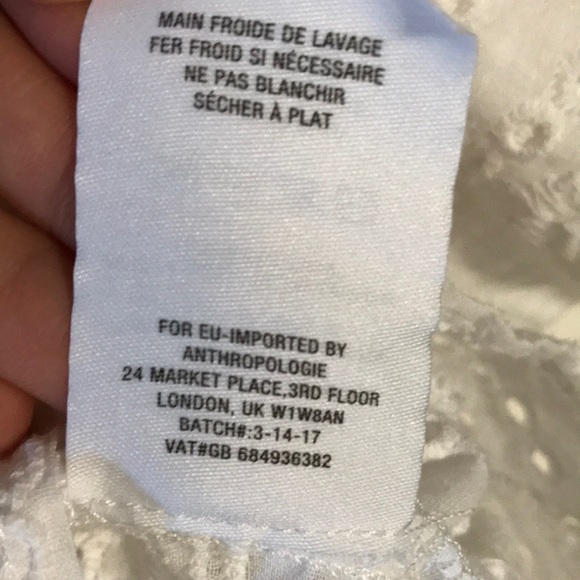 Eyelet blouse - Picture 7 of 7